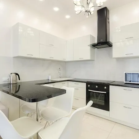 Appartement Petrovdom 197-214-182 In Cozy Apartment In Residence Complex Central Park