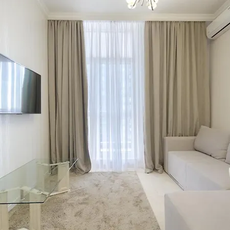 Petrovdom 197-214-182 In Cozy Apartment In Residence Complex Central Park Appartement *