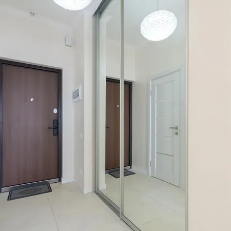 Petrovdom 197-214-182 In Cozy Apartment In Residence Complex Central Park Appartement