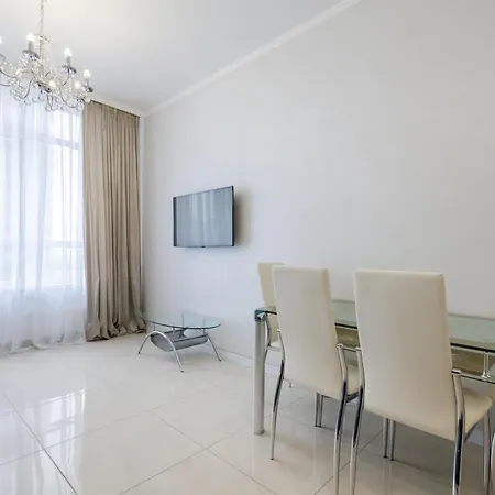 Petrovdom 197-214-182 In Cozy Apartment In Residence Complex Central Park * Kiev