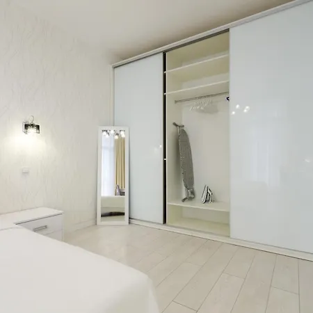 Petrovdom 197-214-182 In Cozy Apartment In Residence Complex Central Park * Kiev
