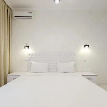 Petrovdom 197-214-182 In Cozy Apartment In Residence Complex Central Park Appartement Kiev