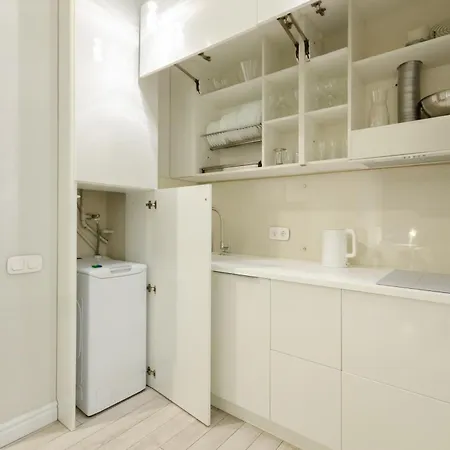 Petrovdom 197-214-182 In Cozy Apartment In Residence Complex Central Park * Kiev