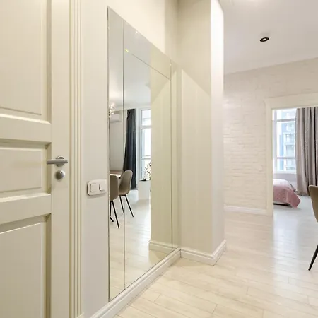 Appartement Petrovdom 197-214-182 In Cozy Apartment In Residence Complex Central Park *