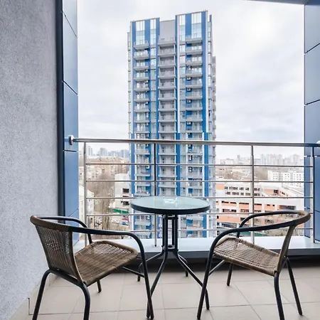 Petrovdom 197-214-182 In Cozy Apartment In Residence Complex Central Park Appartement
